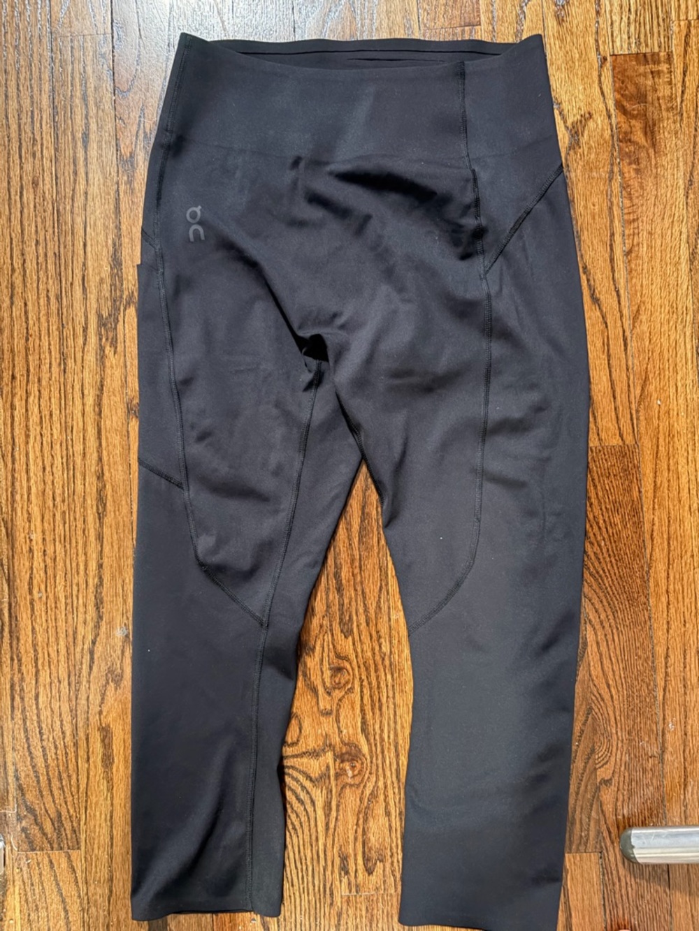 On Running Movement Tights Crop Black Women's Swiss Engineering